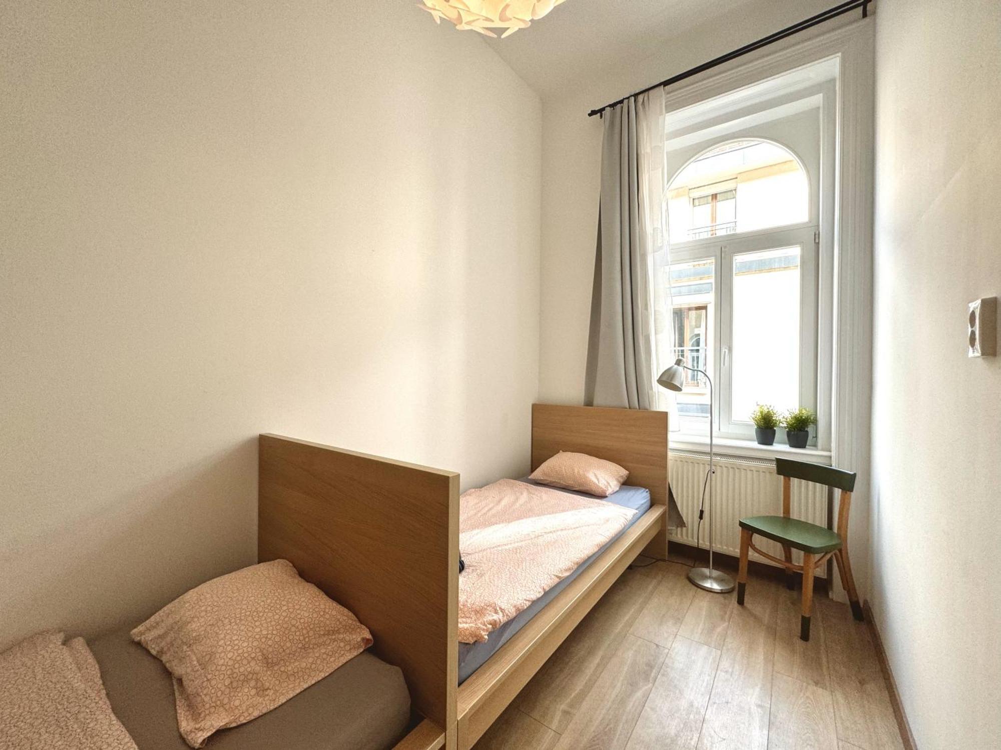 On In The Center 3 Br Apartment Budapest
